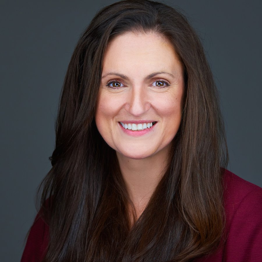 Photograph of Lindsey Sobrinski, Growth and Performance Marketing Leader.